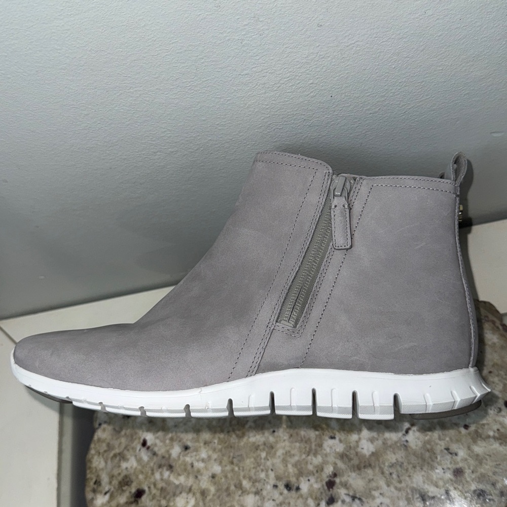 Cole Haan Women Zerogrand Side Zip Gray Waterproof Lightweight Ankle Boot 8.5 B - Picture 15 of 16
